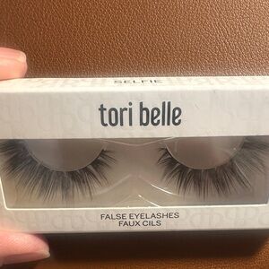 Tori Belle Black False Eyelashes